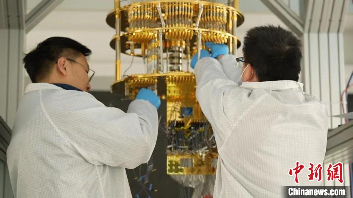 （高質量發展調研行）“祖沖之號”量子計算云平臺發布接入176比特量子計算機